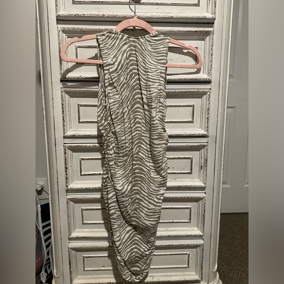 Motel Rocks Ruched Zebra Print Dress - Picture 5 of 5